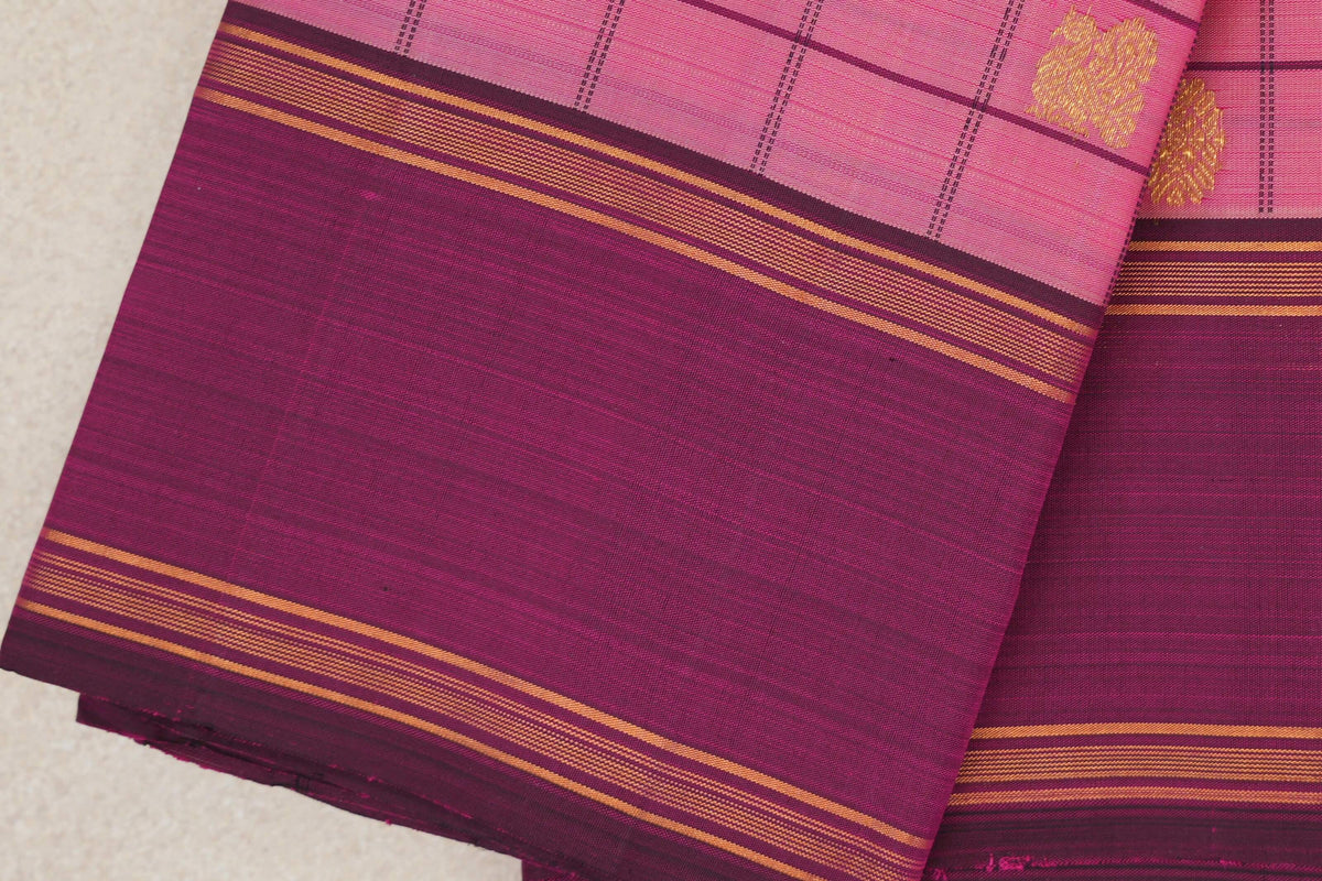 Dusty Pink with Grape Purple Borders Vintage Kanjivaram Silk Saree border zoom