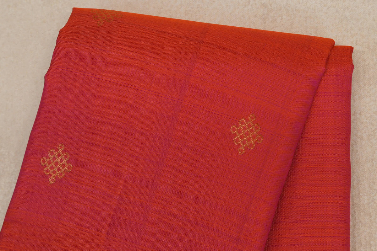 Dual Tone of Pink and Orange Vintage Kanjivaram Silk Saree body zoom
