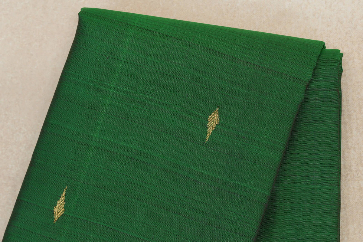 Forest Green Vintage Kanjivaram Silk Saree body zoom