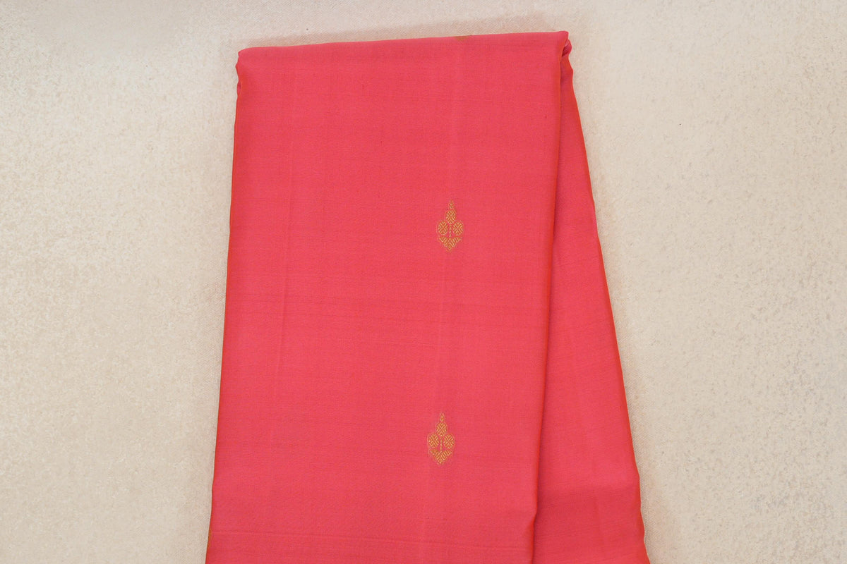 Coral Pink Vintage Kanjivaram Silk Saree body zoom