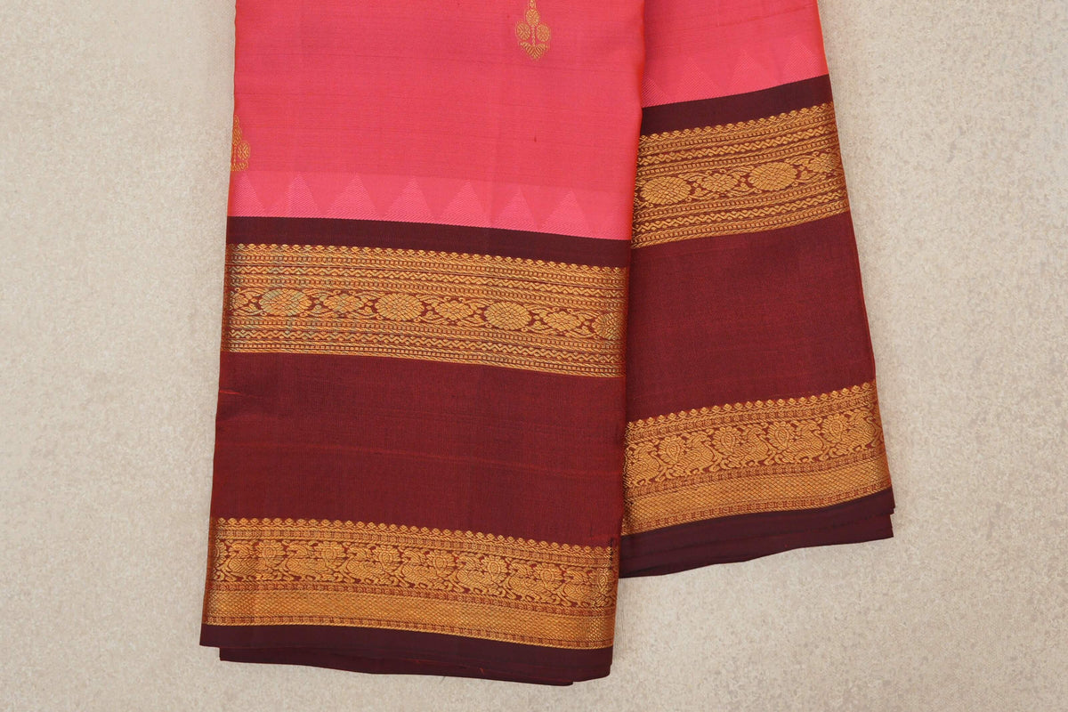 Coral Pink Vintage Kanjivaram Silk Saree border zoom