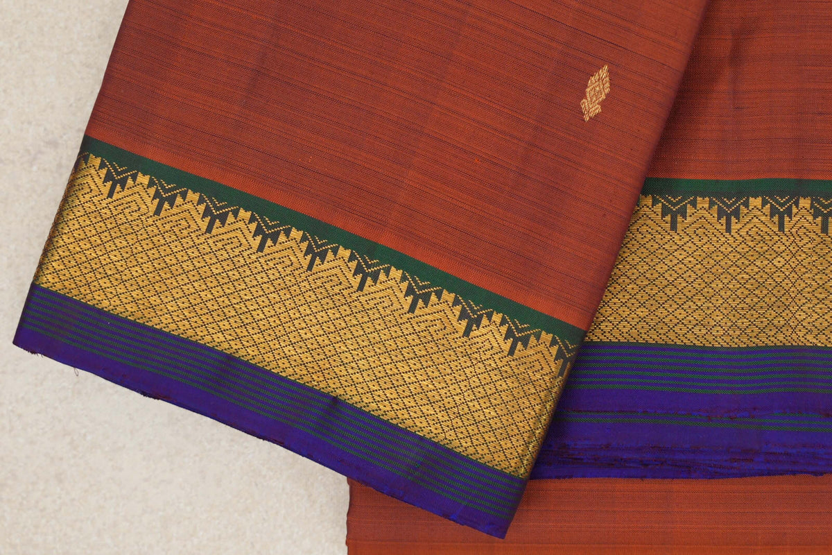 Rust Vintage Kanjivaram Silk Saree  border zoom