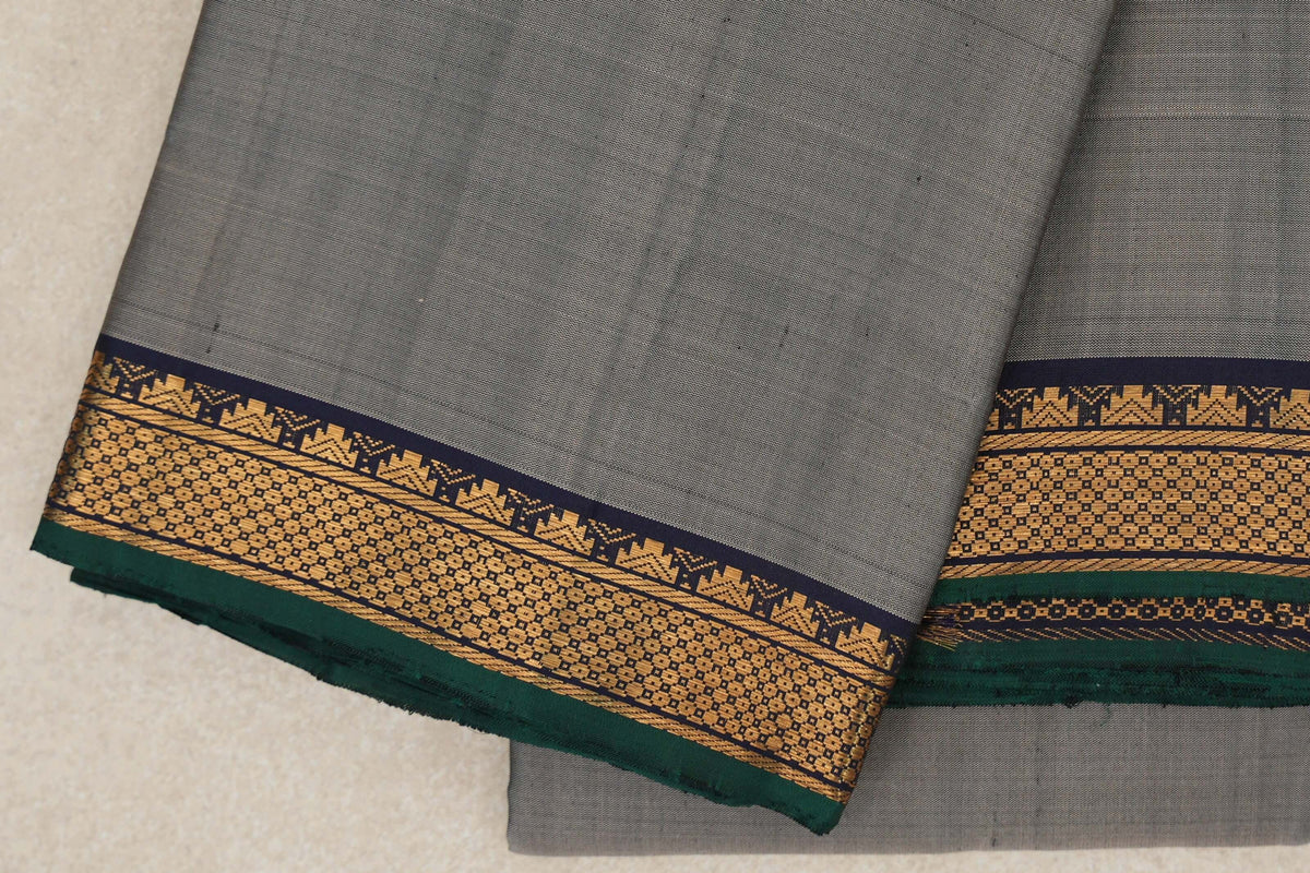 Silver Grey vintage Kanjivaram Silk Saree border zoom