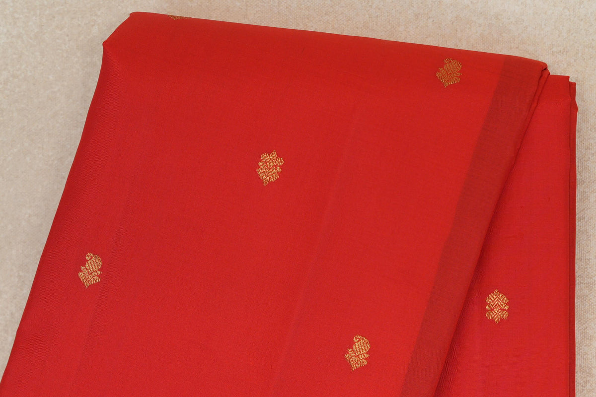 Bright Red vintage Kanjivaram Silk Saree body zoom