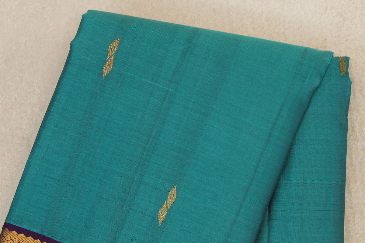 Aqua Blue vintage Kanjivaram Silk Saree body zoom