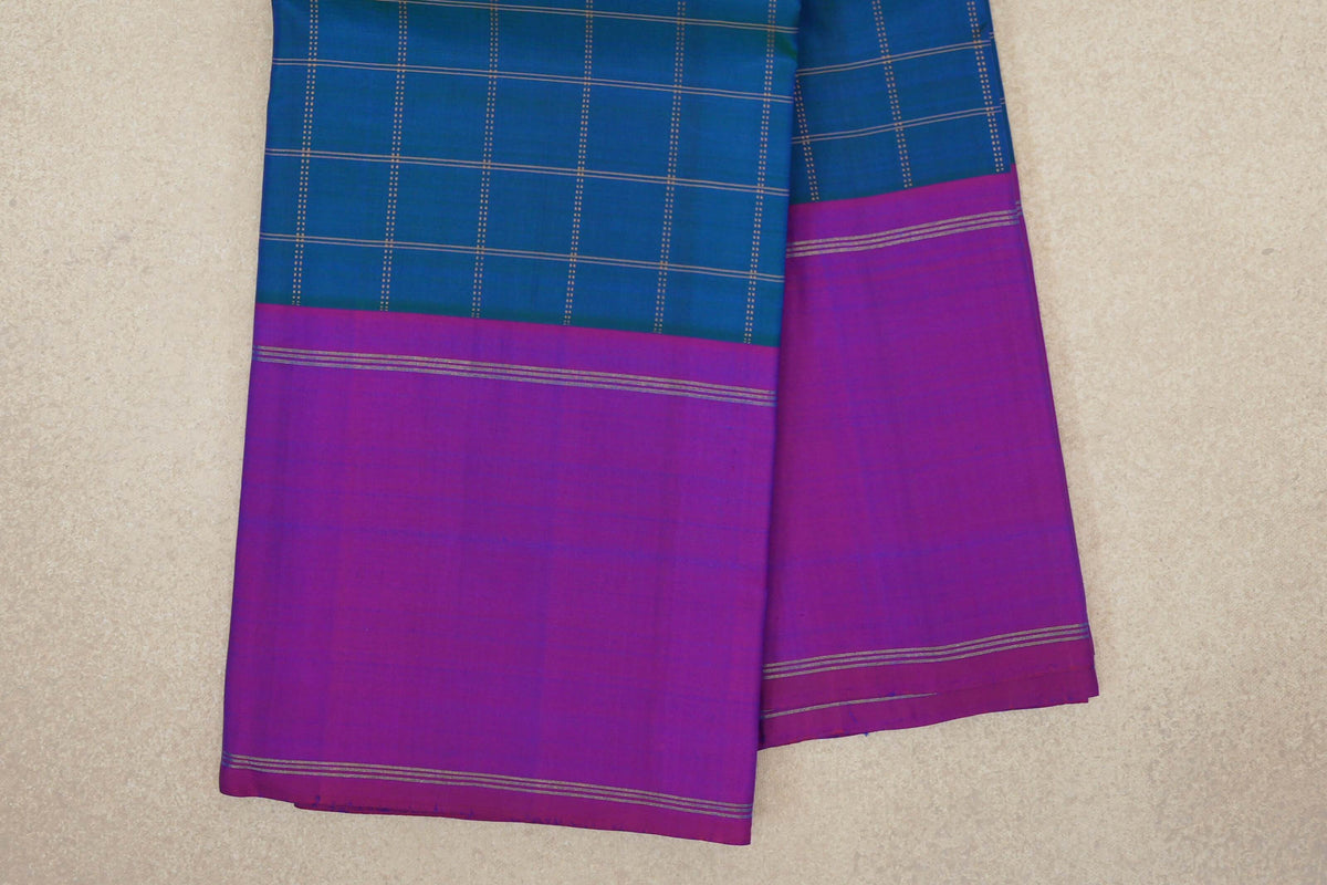 Peacock Blue Vintage Kanjivaram Silk Saree border zoom