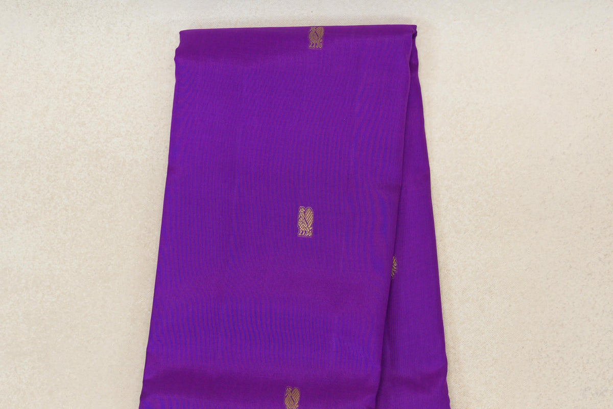 Bright Violet Purple Light Weight Kanchipuram Silk Saree body zoom