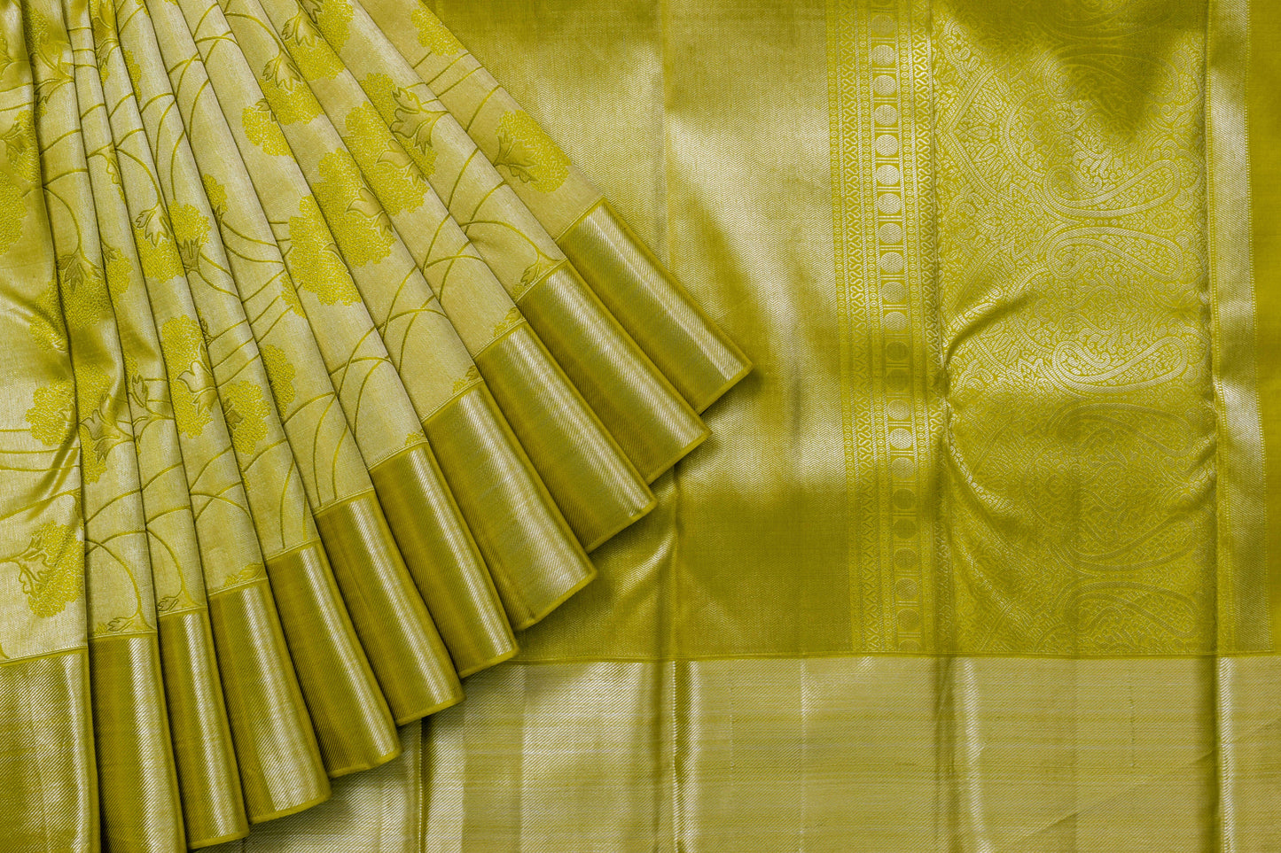 Heavy bridal Kanjivaram saree for muhurtham ceremony with rich zari work