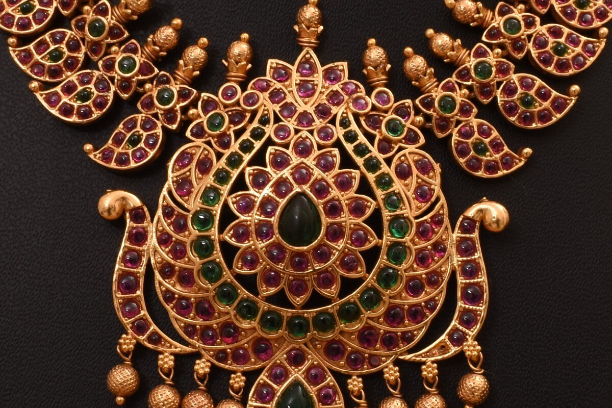 Parasvii jewels neckpiece set TS27N005