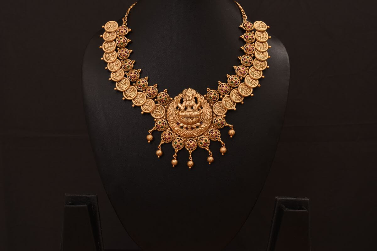 Parasvii jewels neckpiece set TS27N006