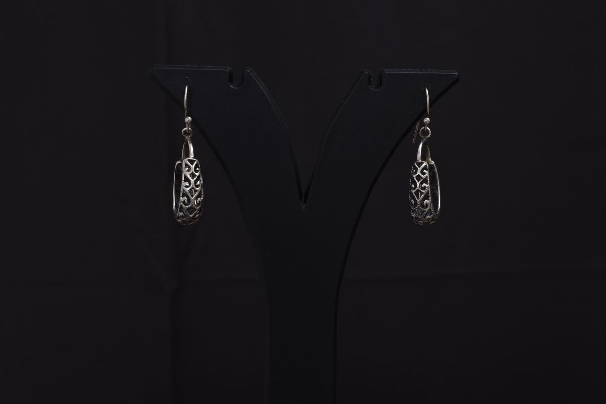 Lasya Silver Earrings PSLA180122A