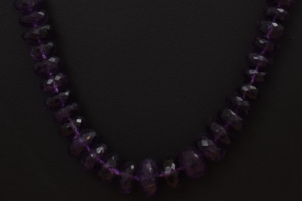 Lasya Necklace with amethist stones PSLA180035