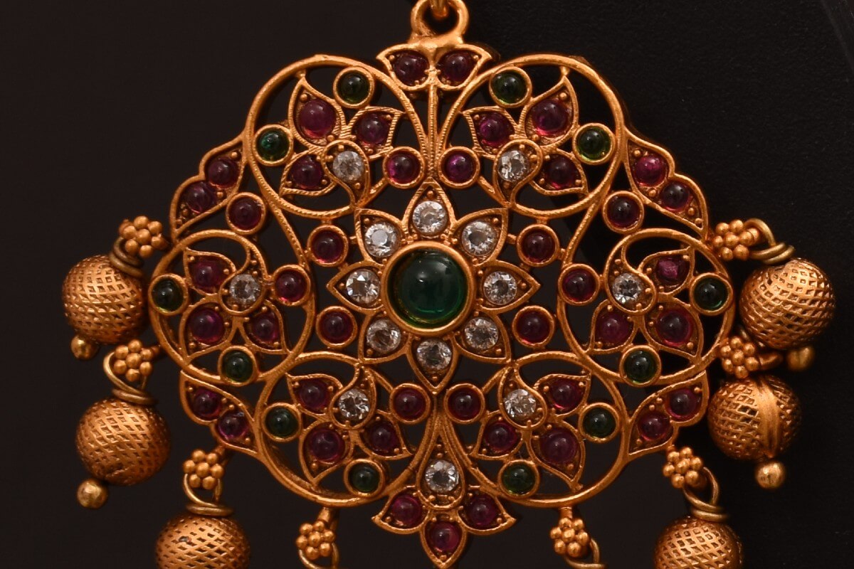 Parasvii jewels neckpiece set TS27N008