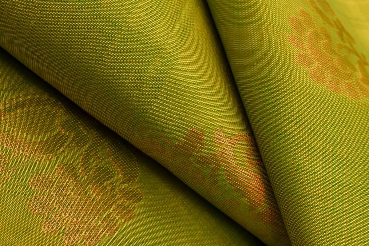 A Silk Weave soft silk saree PSAC090470