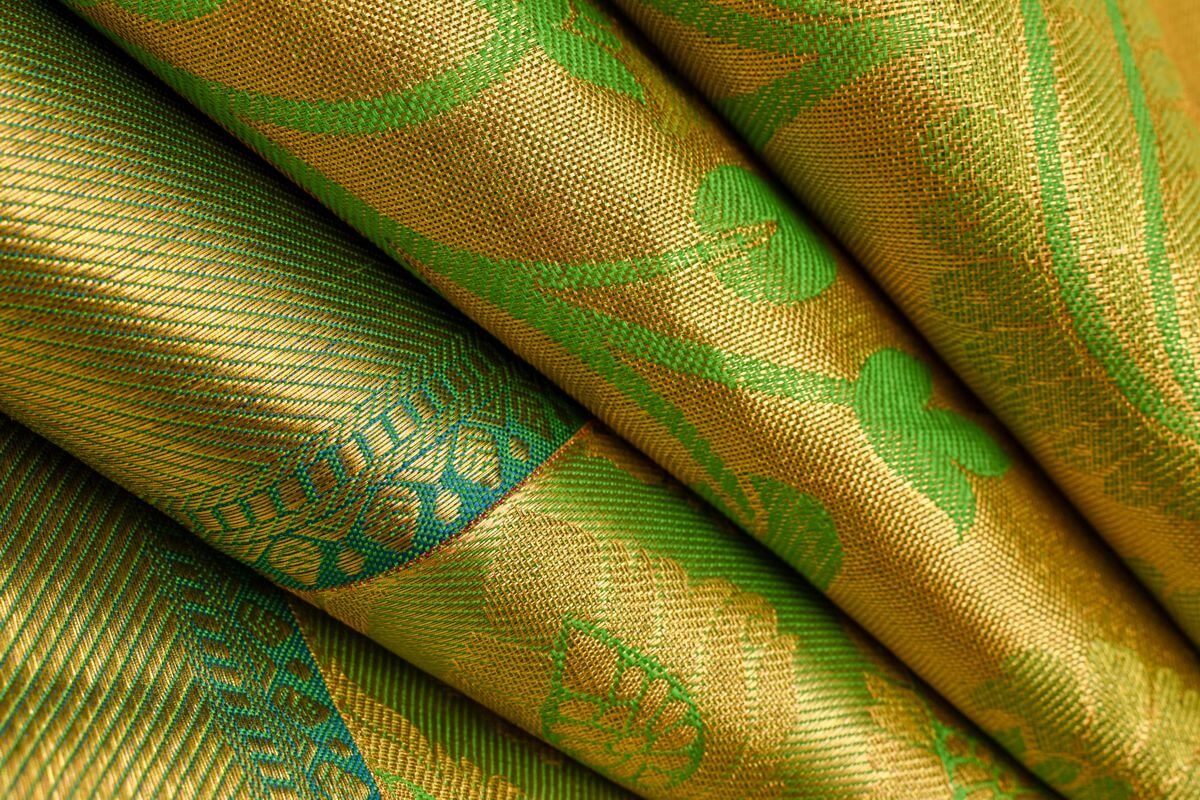A Silk Weave Kanjivaram silk saree PSAC090547