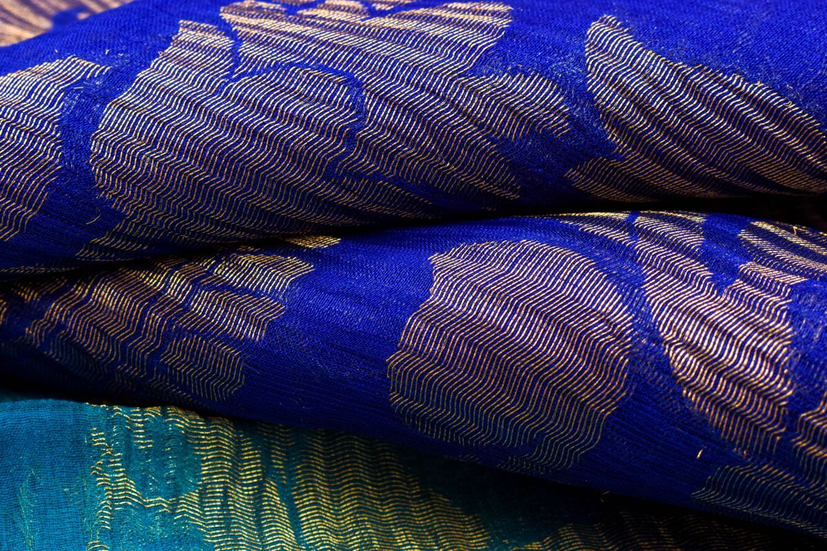 A Silk Weave Raw silk saree PSAC090401